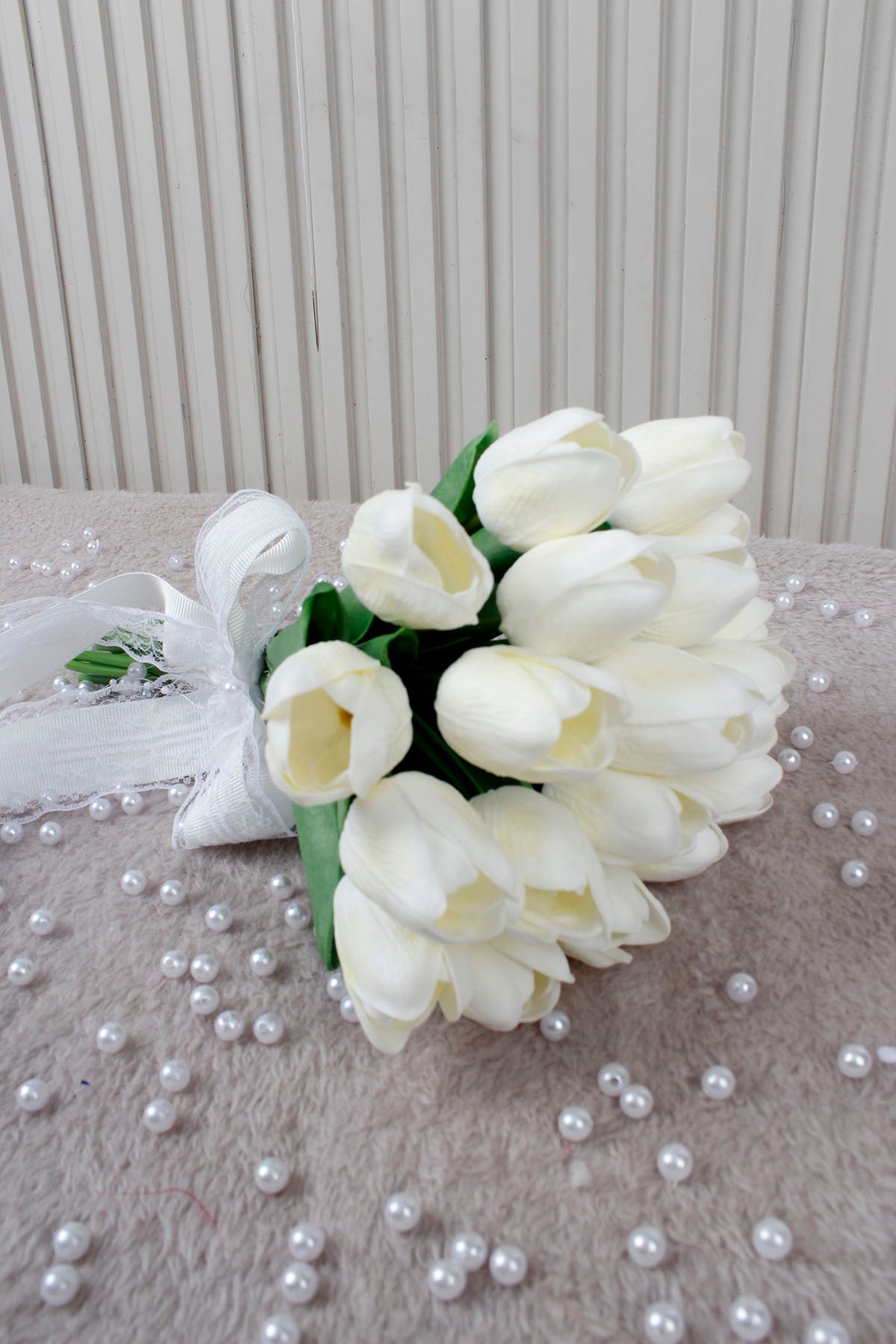 Beyaz Islak Lale Gelin Çiçeği, Buketi – Nişan, Söz, Düğün, Nikah, Kına, Fotoğraf Çekimi