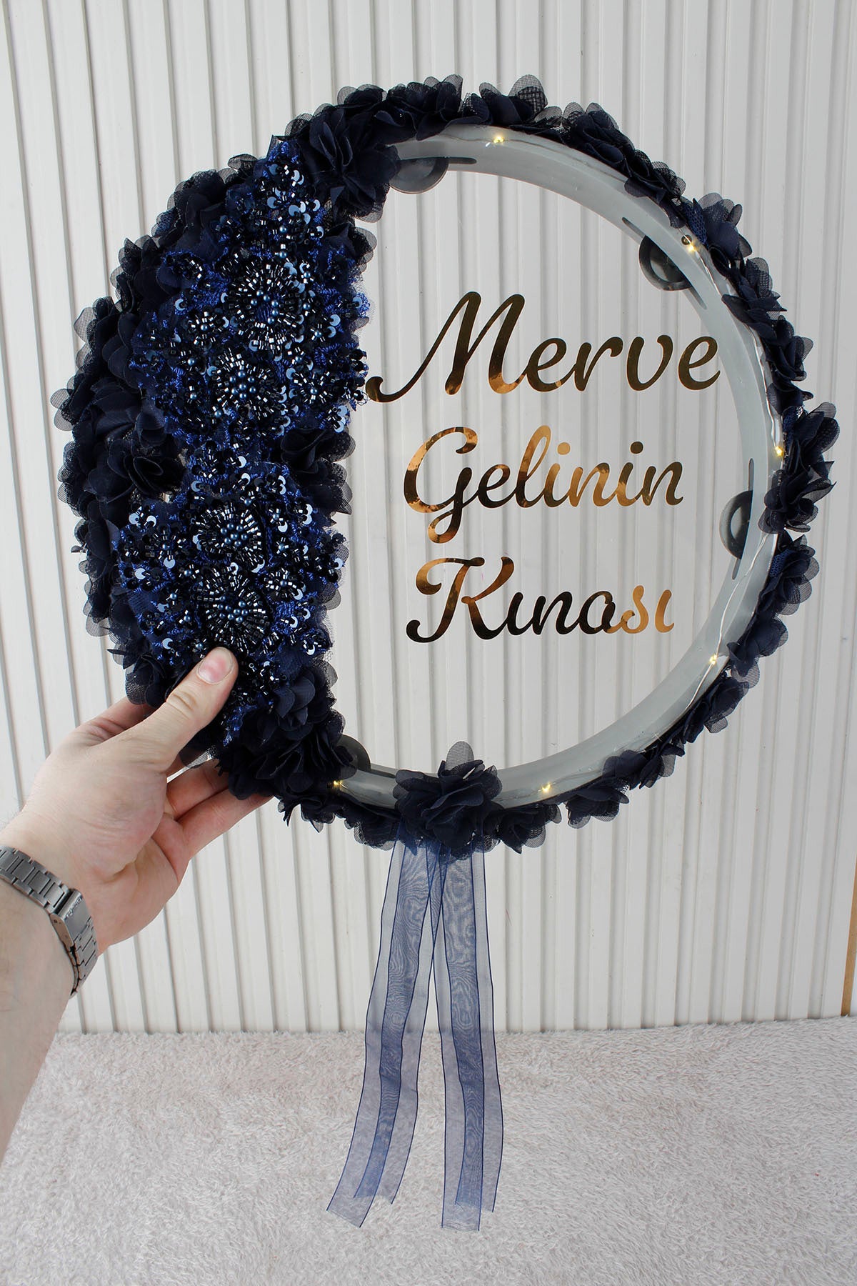 Aplik ve 3D Çiçek Süsleme LED’li Şeffaf Gelin Tefi 32 cm Kına Düğün Nedime Bride Parti Defi